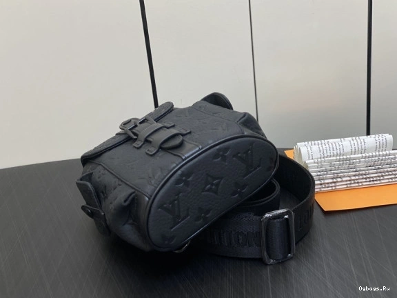 VUITTON Nano LOUIS Christopher 0106